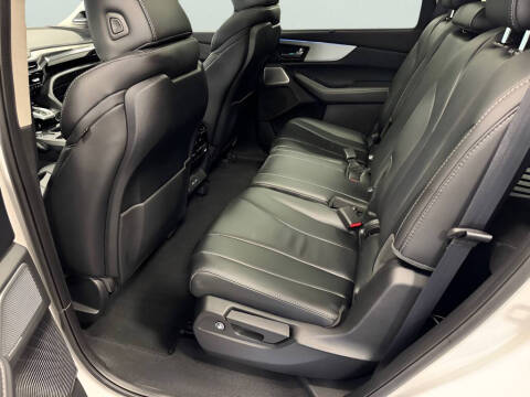 2025 Acura MDX w/Tech
