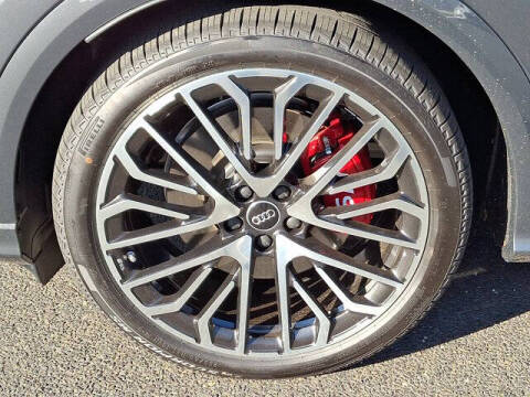 2025 Audi SQ5 quattro Premium Plus TFSI