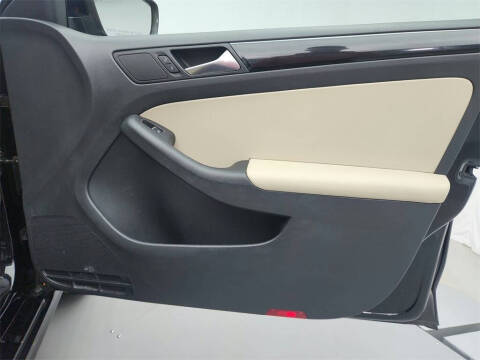 2016 Volkswagen Jetta 1.8T SEL