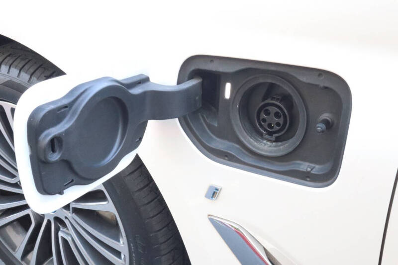 2019 BMW 5 Series 530e iPerformance