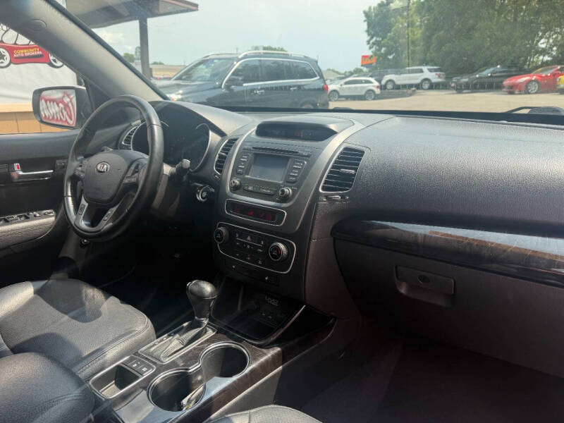 2014 Kia Sorento LX