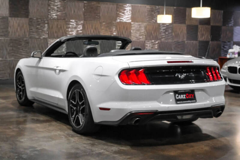 2019 Ford Mustang