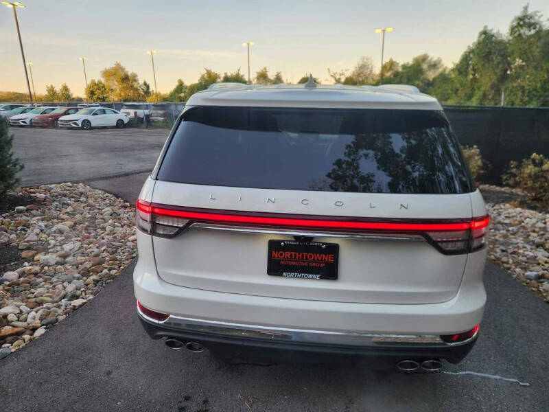 2022 Lincoln Aviator Reserve