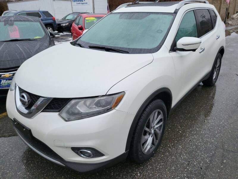 2015 Nissan Rogue for sale at Howe's Auto Sales in Lowell MA
