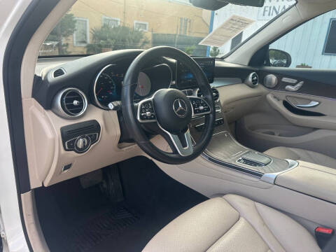 2021 Mercedes-Benz GLC GLC 300