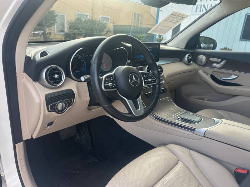 2021 Mercedes-Benz GLC GLC 300