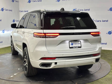 2022 Jeep Grand Cherokee Summit Reserve