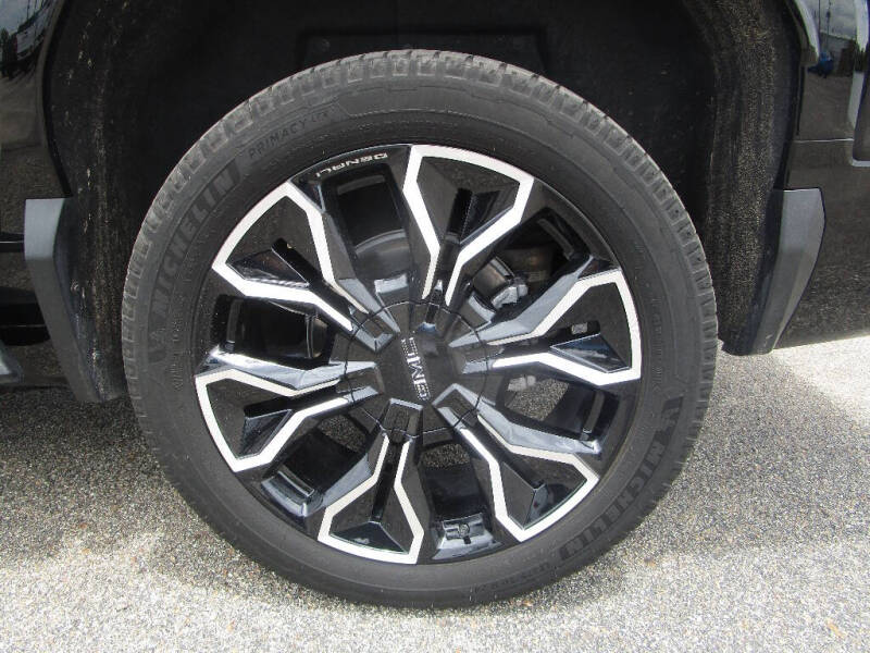 2025 GMC Sierra EV Denali