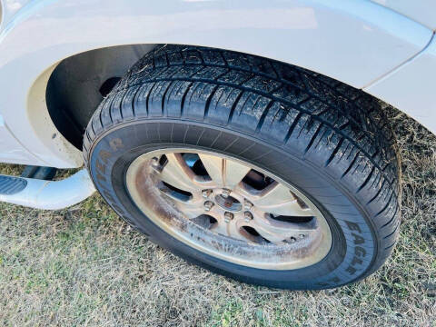 2004 Ford Expedition XLT