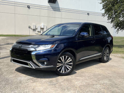 2020 Mitsubishi Outlander SE