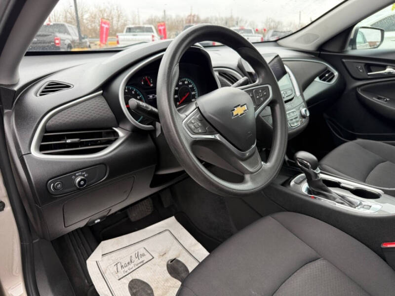 2022 Chevrolet Malibu LT