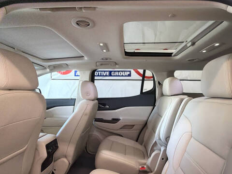 2022 GMC Acadia Denali