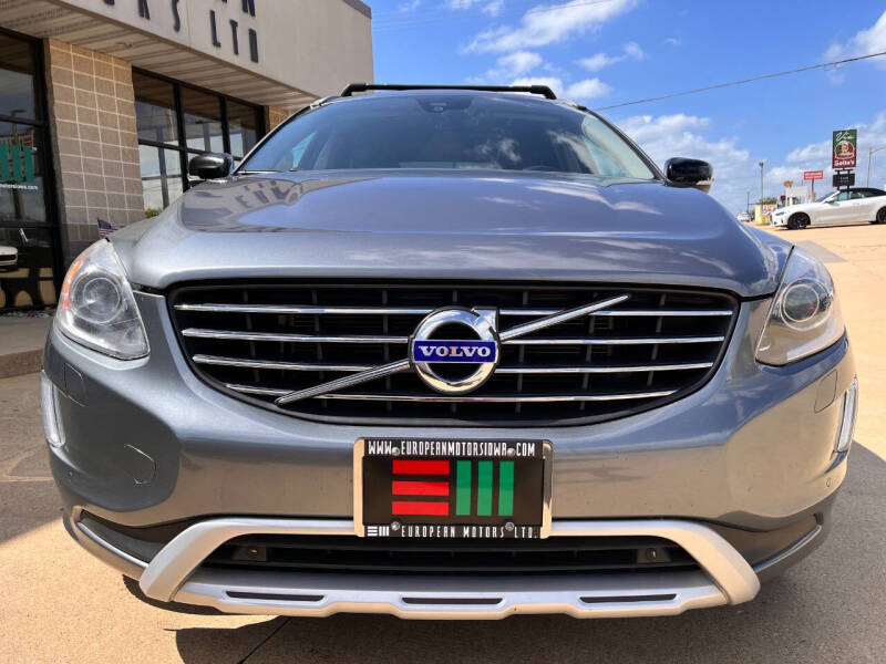 2017 Volvo XC60 T5 Dynamic