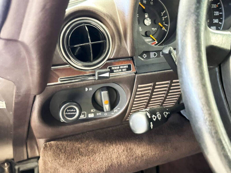 1989 Mercedes-Benz 560-Class 560 SL