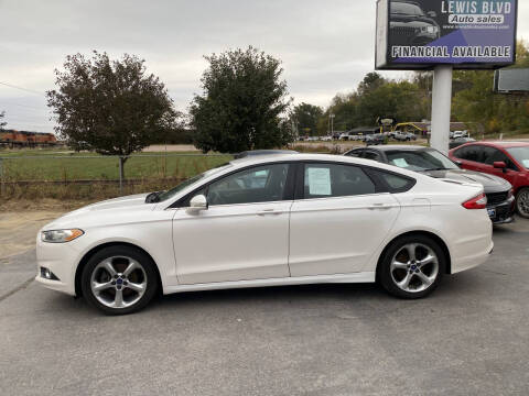 2013 Ford Fusion SE
