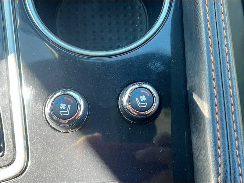 2023 Nissan Maxima 3.5 SR