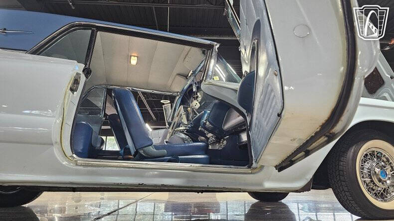 1960 Ford Thunderbird