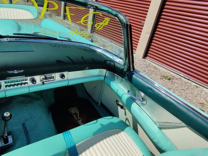 1955 Ford Thunderbird