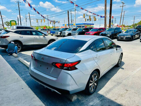 2021 Nissan Versa SV
