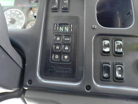 2017 Freightliner M2 106