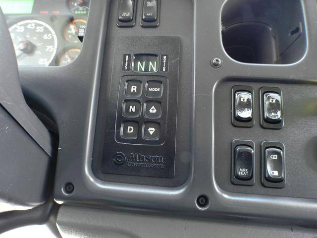 2017 Freightliner M2 106