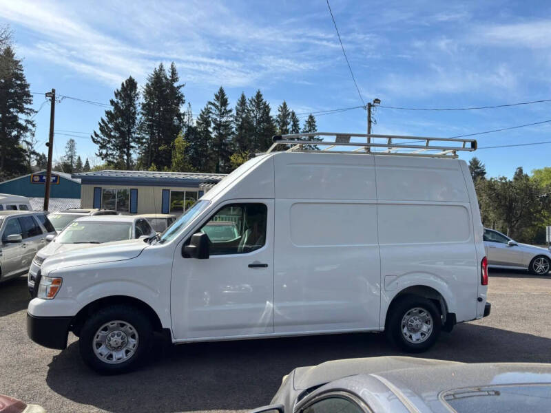 2016 Nissan NV