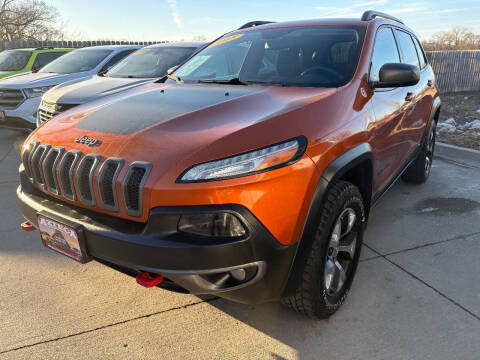 2015 Jeep Cherokee for sale at Azteca Auto Sales LLC in Des Moines IA