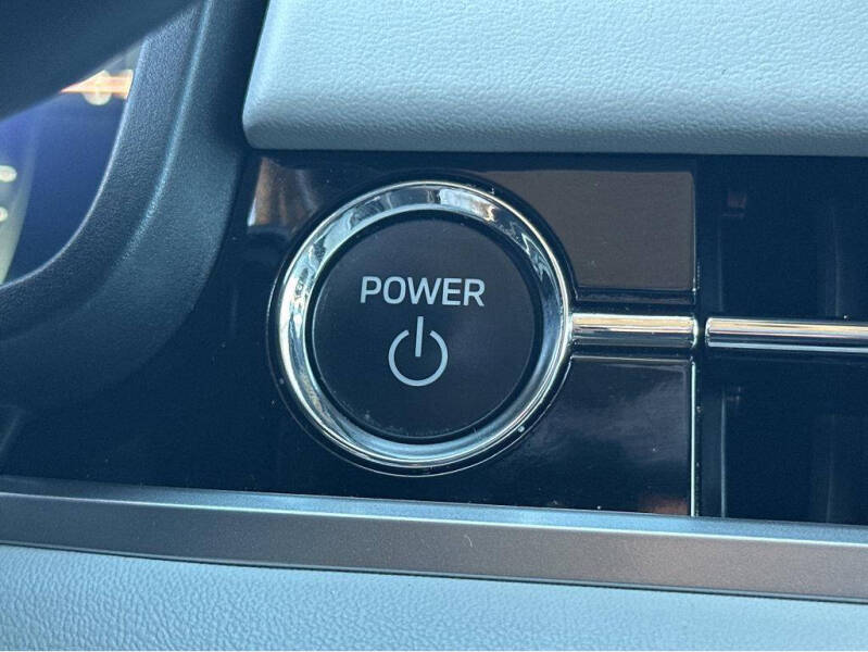 2023 Mitsubishi Outlander PHEV SEL