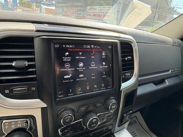2018 RAM 1500 SLT