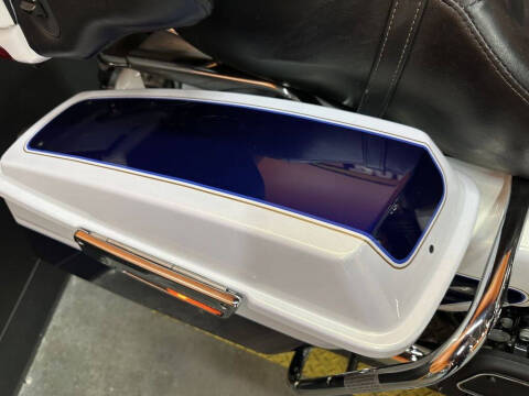 2007 Harley-Davidson® FLHTCU - Electra Glide® U