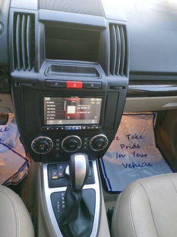 2011 Land Rover LR2