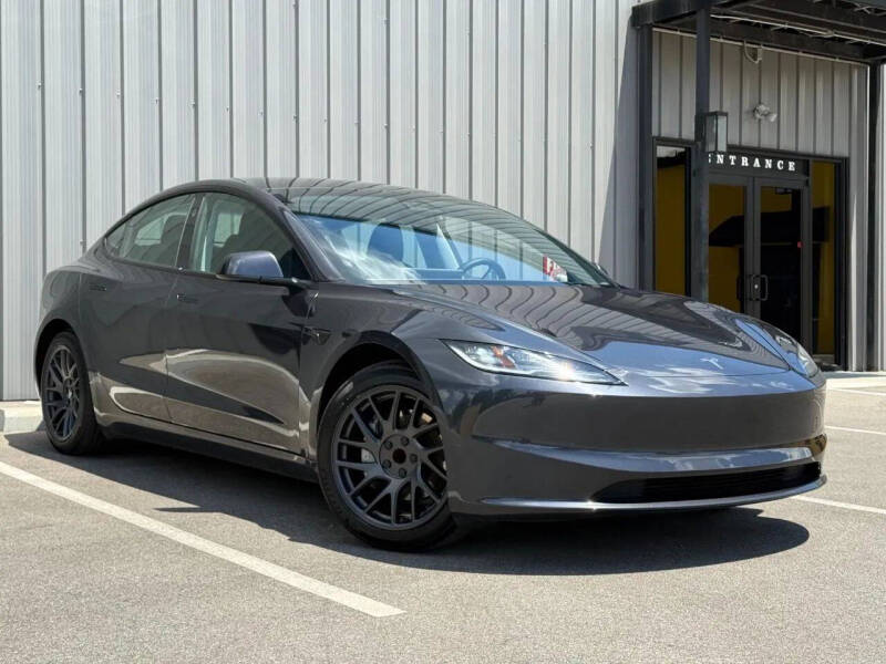 2025 Tesla Model 3 Long Range