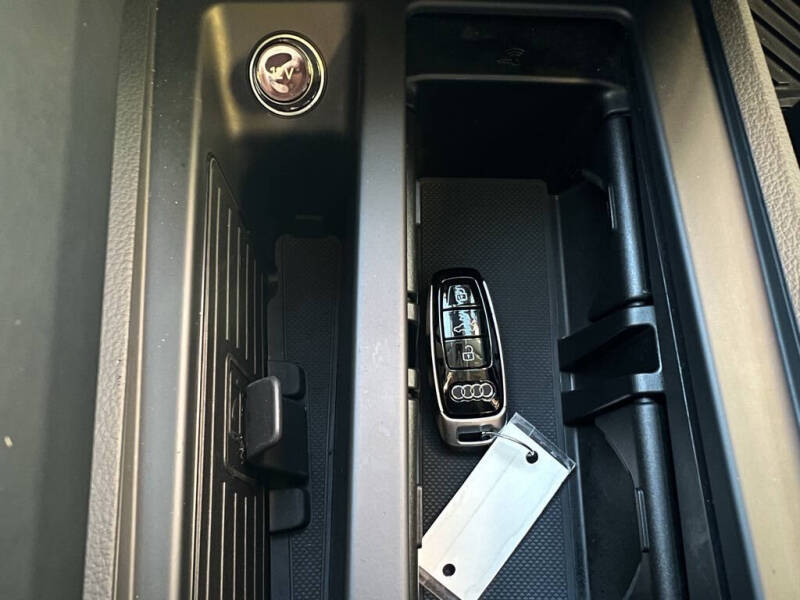 2021 Audi e-tron Sportback quattro Prestige