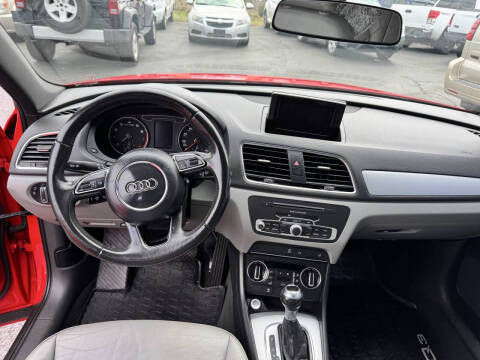 2017 Audi Q3 2.0T Premium