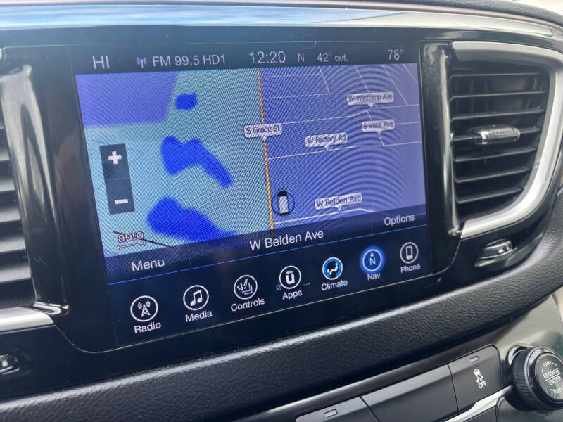 2017 Chrysler Pacifica Touring Plus