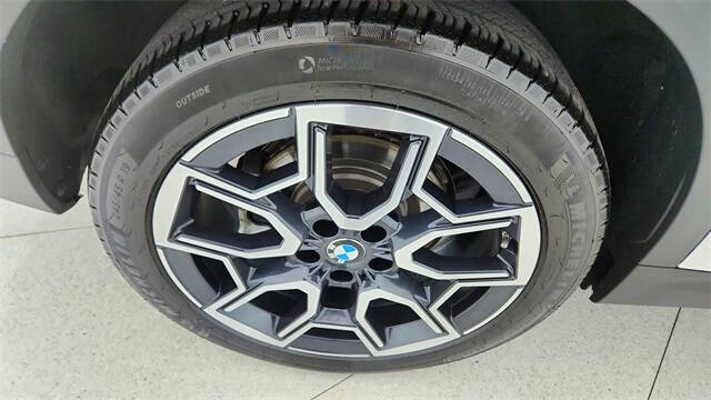 2025 BMW X2 xDrive28i