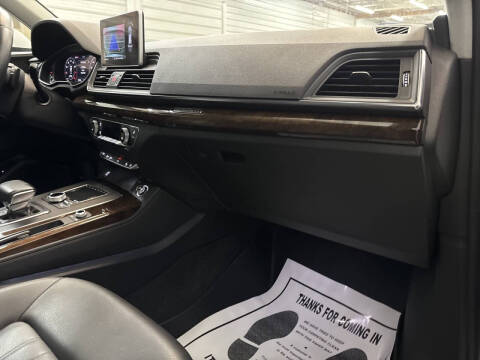 2019 Audi Q5 quattro Premium Plus 45 TFSI