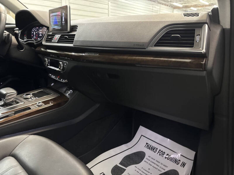 2019 Audi Q5 quattro Premium Plus 45 TFSI