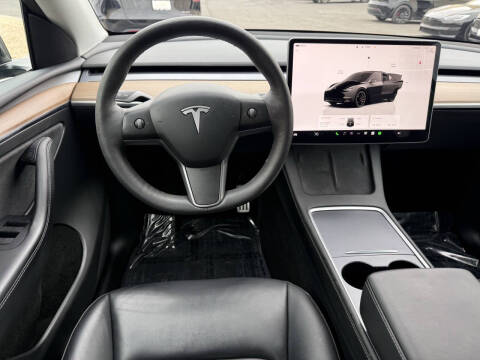 2023 Tesla Model Y Performance
