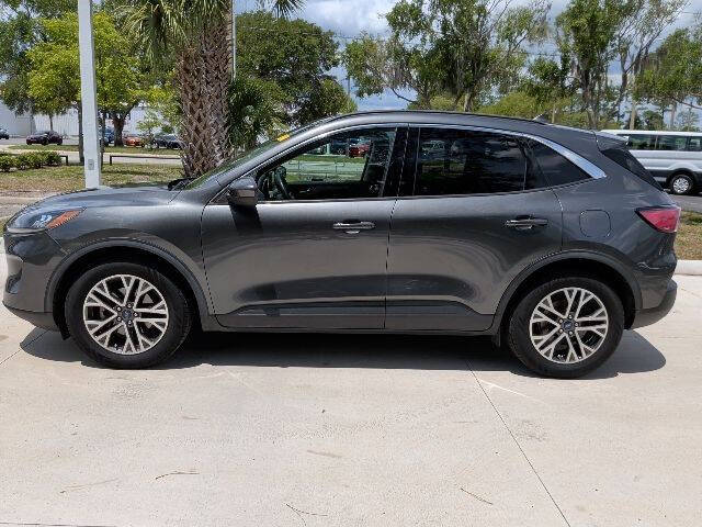2020 Ford Escape SEL