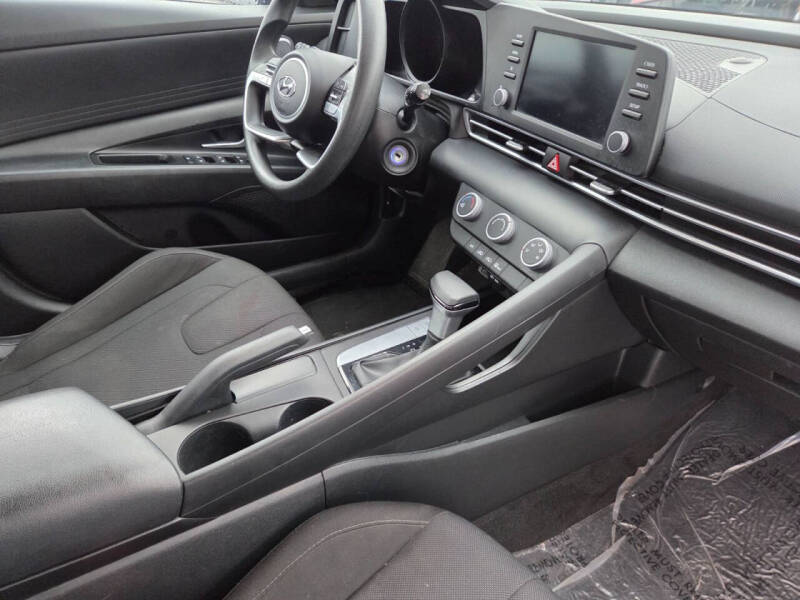 2023 Hyundai Elantra