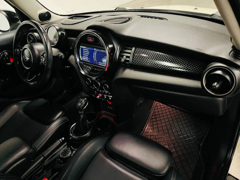 2015 MINI Hardtop 4 Door Cooper S