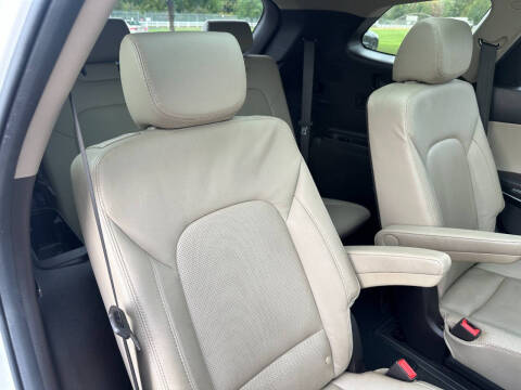 2017 Hyundai Santa Fe Limited Ultimate