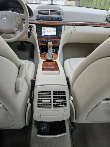 2005 Mercedes-Benz E-Class E 320