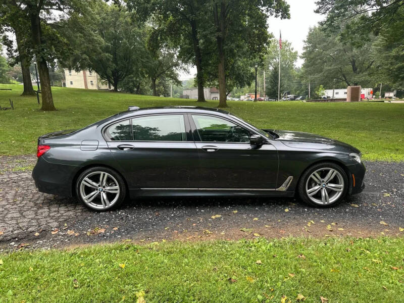 2016 BMW 7 Series 750i xDrive