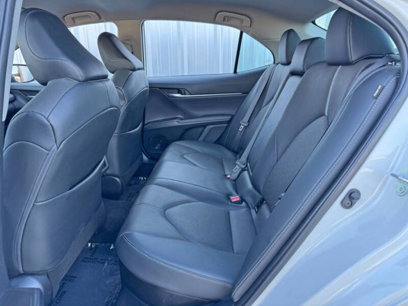 2023 Toyota Camry Hybrid XSE