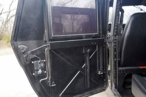 2008 AM General Hummer