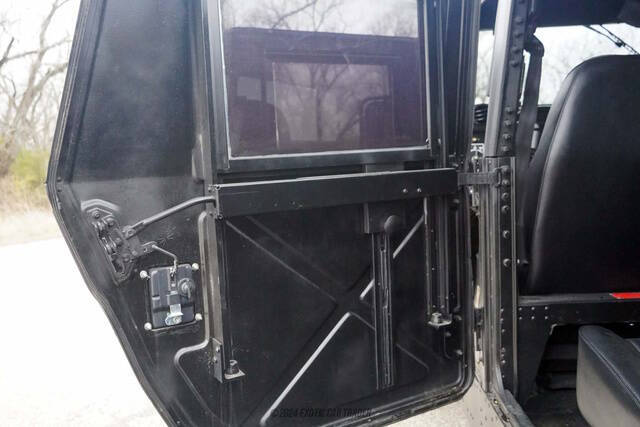 2008 AM General Hummer