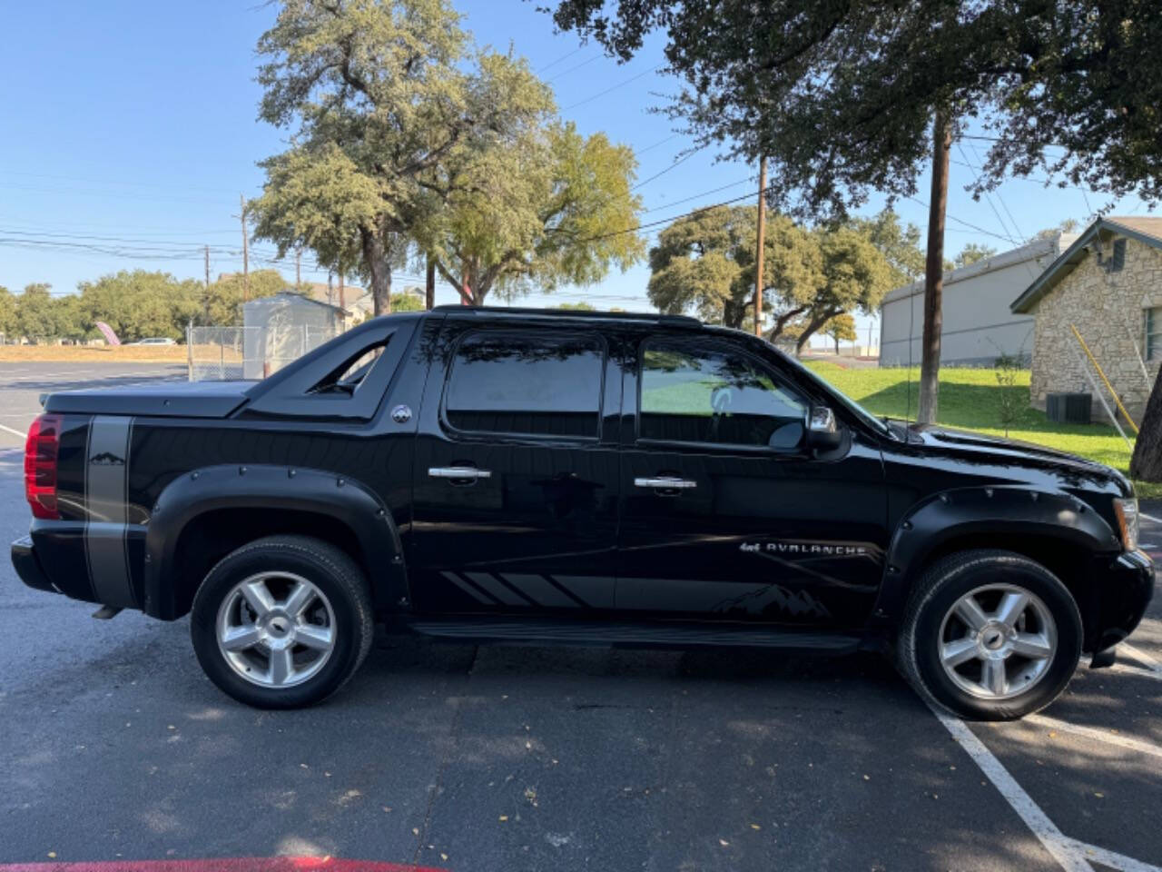 2013 Chevrolet Avalanche for sale at AUSTIN PREMIER AUTO in Austin, TX