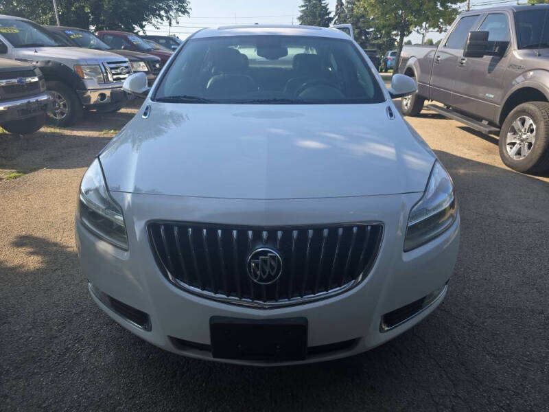 2012 Buick Regal Premium 1
